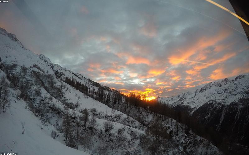 户外登山小程序商城模板